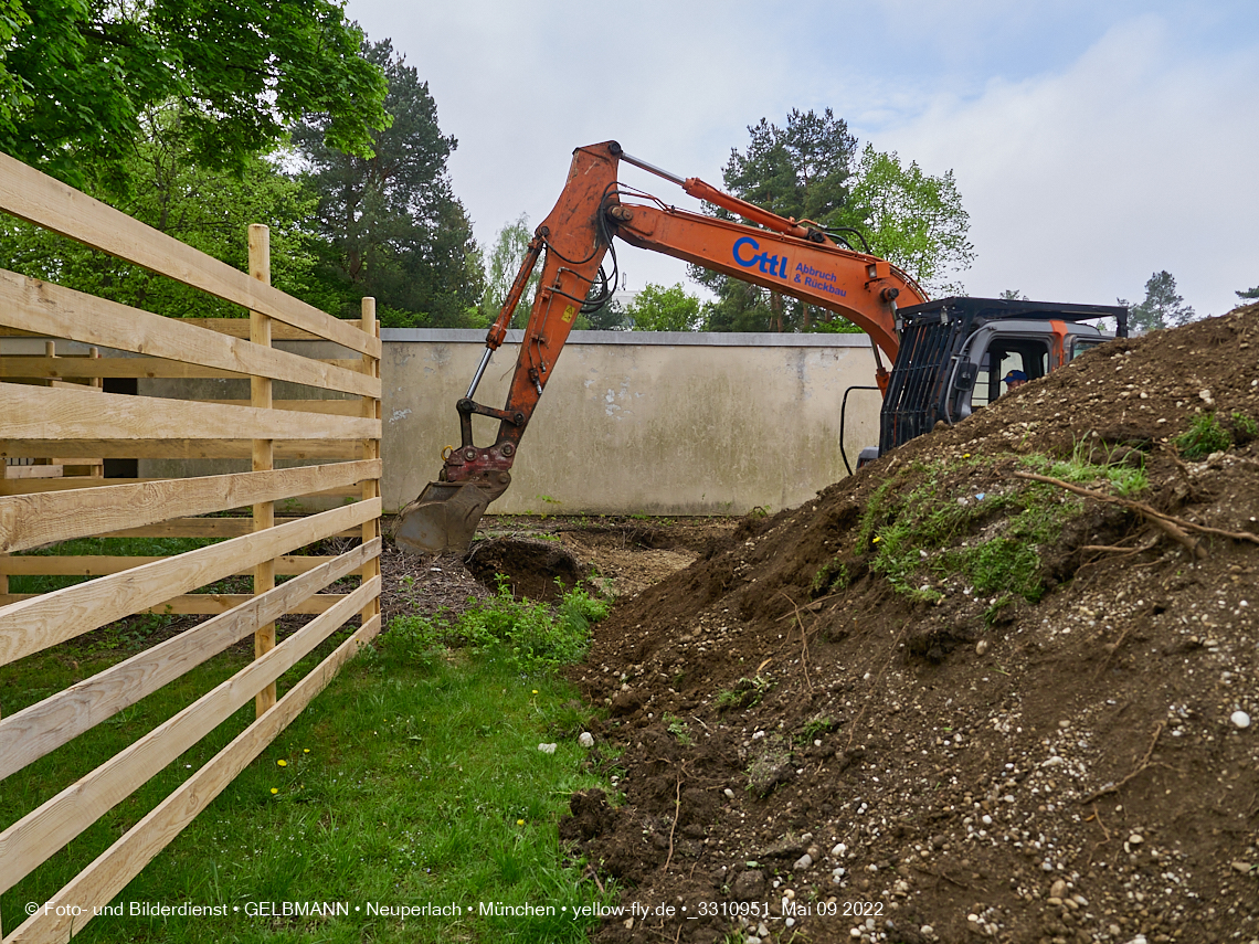 09.05.2022 - Baustelle am Haus für Kinder in Neuperlach